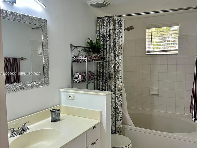 17100 N Bay Rd #1209 — Photo 14