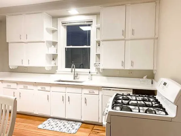 (undisclosed Address), Somerville, MA 02144