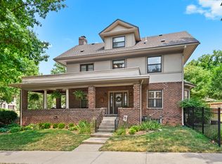 3801 Roanoke Rd, Kansas City, MO 64111