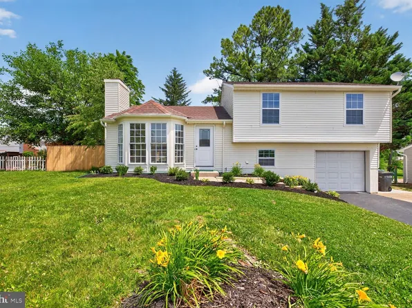 1309 Butterfly Ln, Frederick, MD 21703