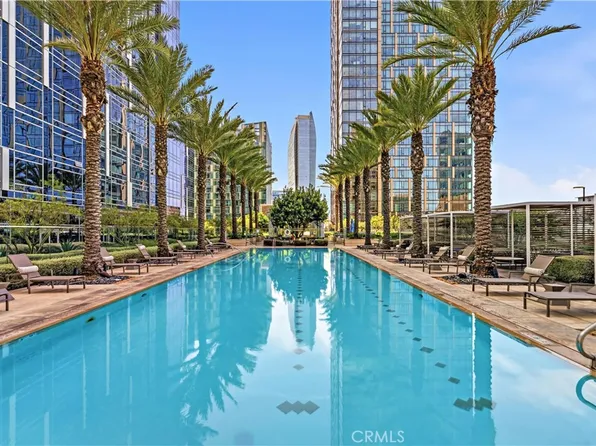 877 Francisco St, Los Angeles, CA 90017