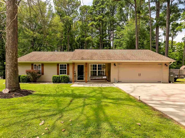 906 Whitecotton Dr, Carterville, IL 62918