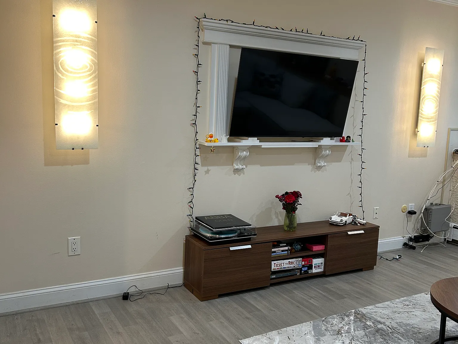 2 bed, 798 sqft, $2,250 — Photo 3
