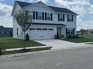 7115 Sultans Run Ln, Whitestown, IN 46075