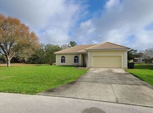 415 Bay Leaf Dr, Kissimmee, FL 34759