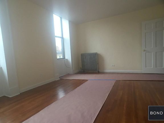 2nd image of 187 E 116th St APT 3B