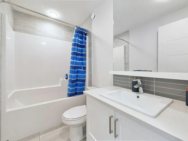 100 Walgrove Ct SE #1405 — Photo 24