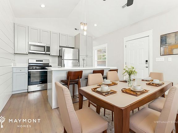 5th image of 70 Hanover St APT B