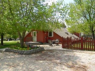 437 E 3rd St, Falun, KS 67442