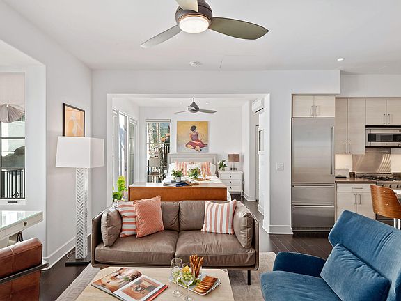 2nd image of 18 W Victoria St APT 303