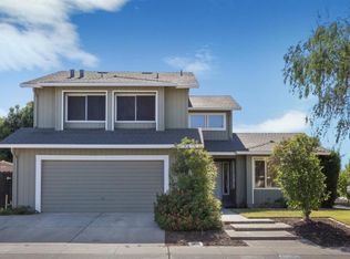 1035 Compass Ln, Manteca, CA 95337