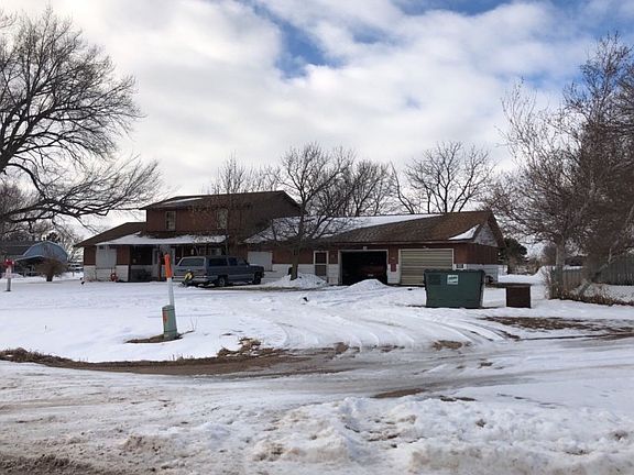 2nd image of 75693 Road 429