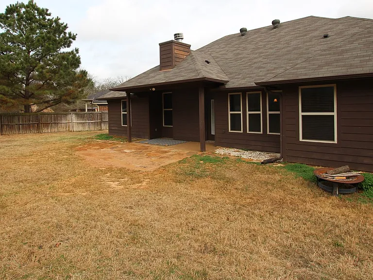 11006 Westhaven Cir — Photo 17