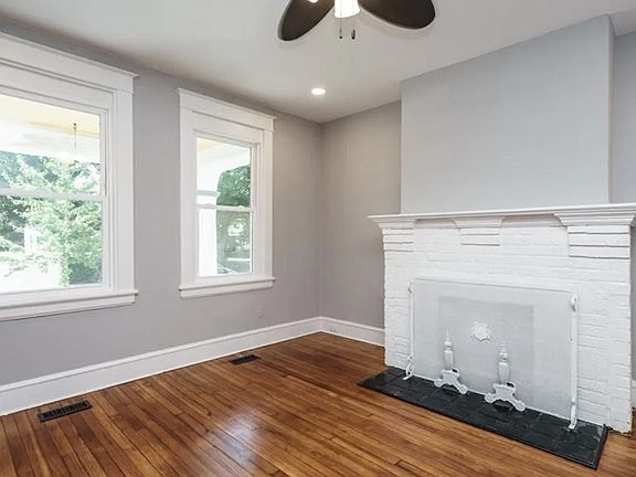 5th image of 3412 Delaware Ave