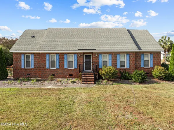 4306 Corey Road, Winterville, NC 28590