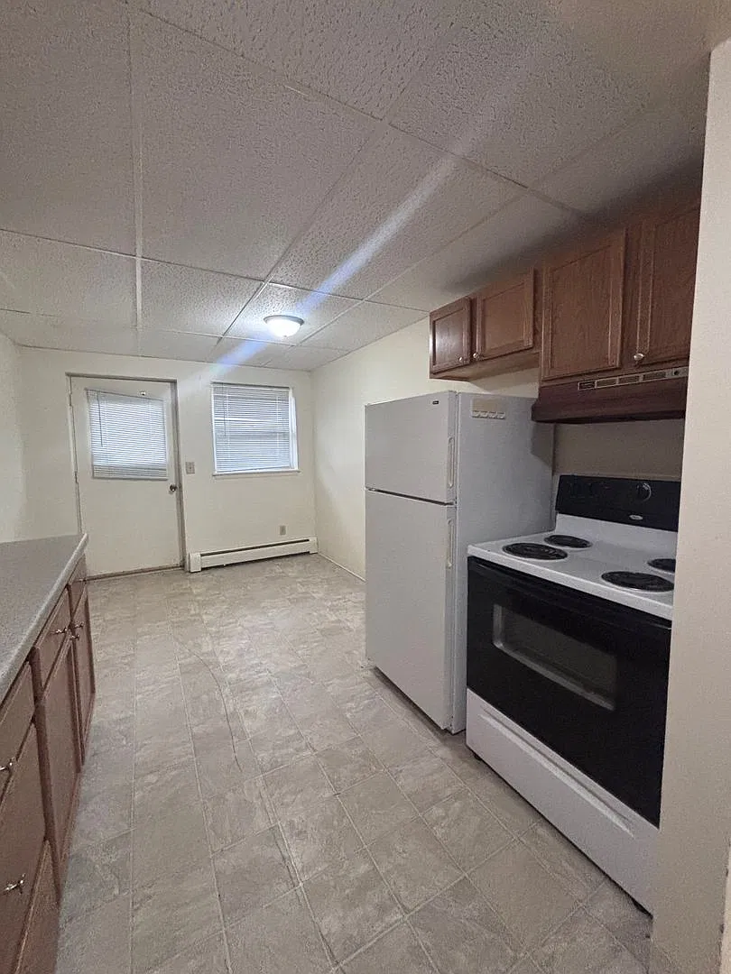 625 Maple Street — Photo 4