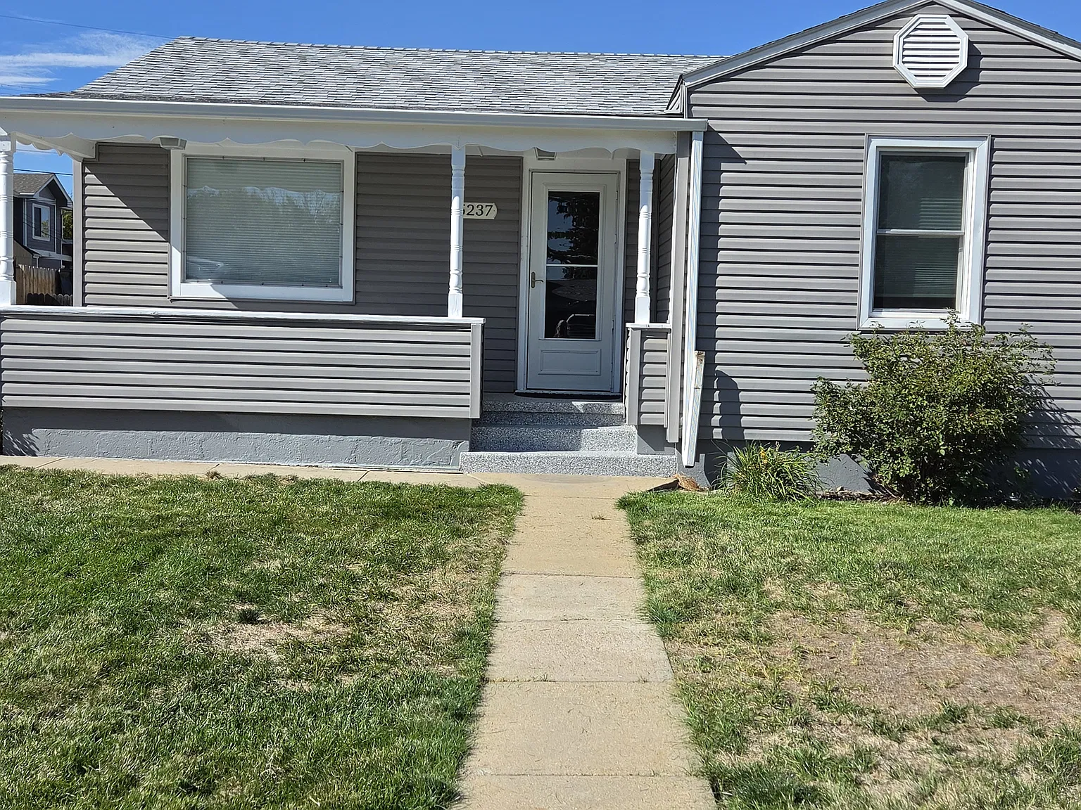 3 bed, 1200 sqft, $2,500 — Photo 1
