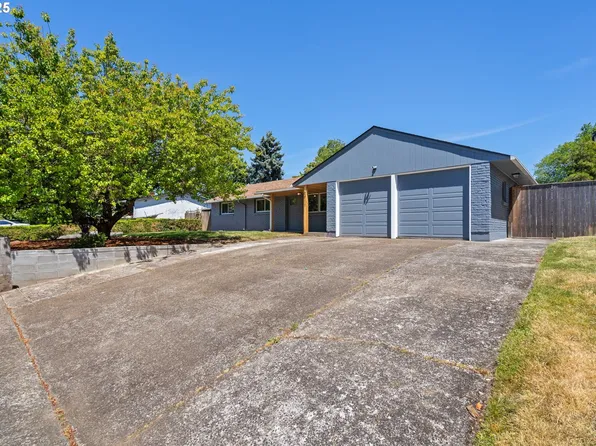 6411 NW Firwood Dr, Vancouver, WA 98665