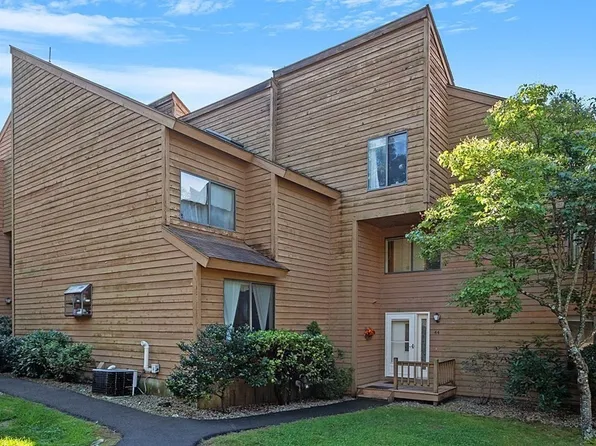 44 Clement Ct, Haverhill, MA 01832