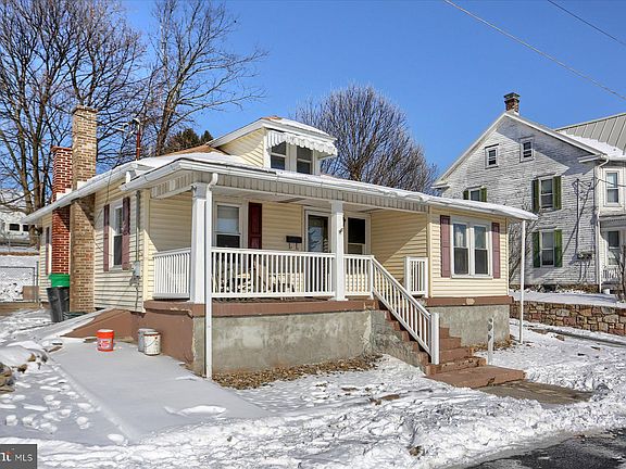 2nd image of 327 Cameron St