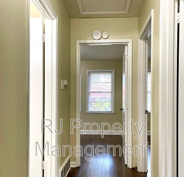 3284 Parham St — Photo 12