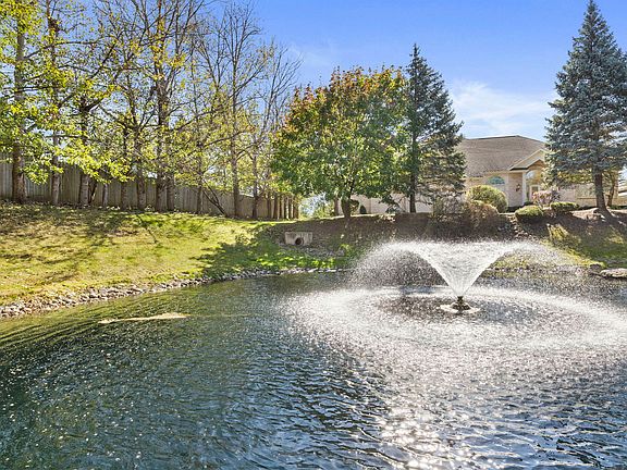 2nd image of 170 Los Lagos Dr