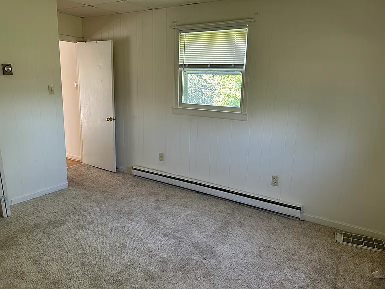 2505 Van Buren St — Photo 8