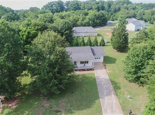 2109 Kyle Ct SE, Conover, NC 28613