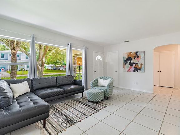 3rd image of 5214 26th Ave S