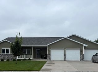 1715 N 4th St, Oneill, NE 68763