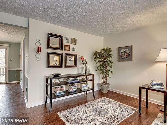 5th image of 9900 Oakdale Woods Ct