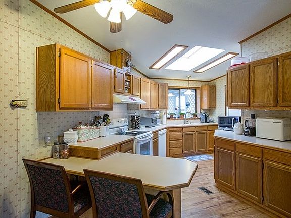 4th image of 2311 W 16th Ave Lot 129