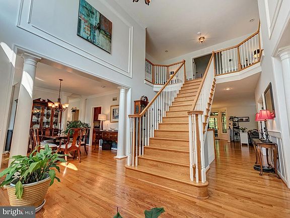3rd image of 11008 Gray Marsh Pl
