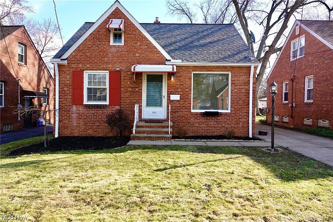 1515 Winchester Rd, Lyndhurst, OH 44124 Zillow