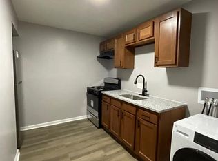 2699 W Garrison Ave #301, Baltimore, MD 21215