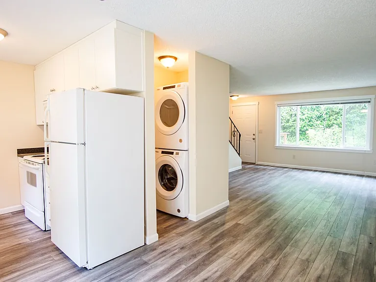 3595 Cedaroak Dr #20 — Photo 11