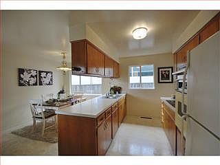 3rd image of 2740 Muirfield Cir