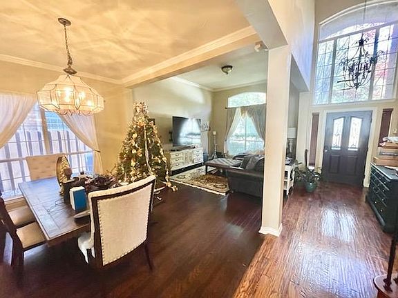 Living Area 2 & Foyer