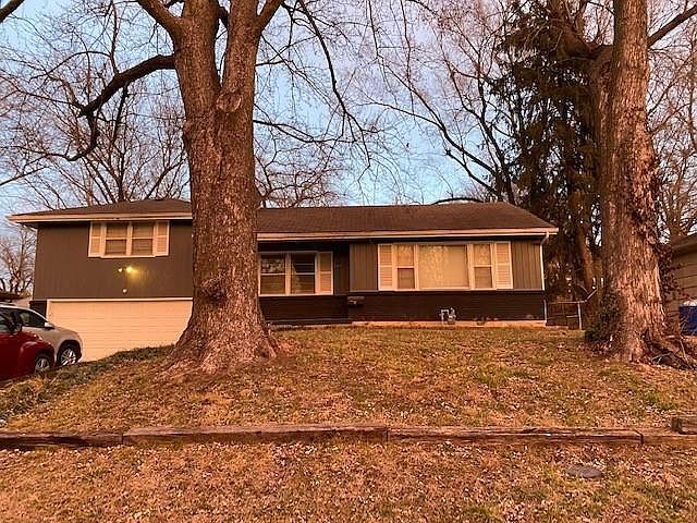 1st image of 2215 N 45th St