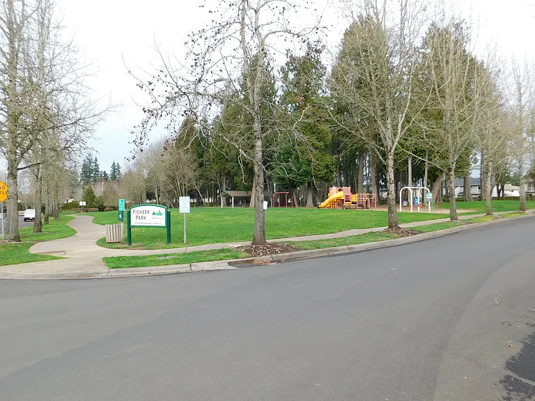 Neighborhood park within walking distance!