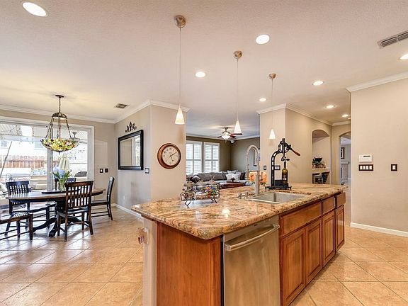 5th image of 309 Cordero Ct