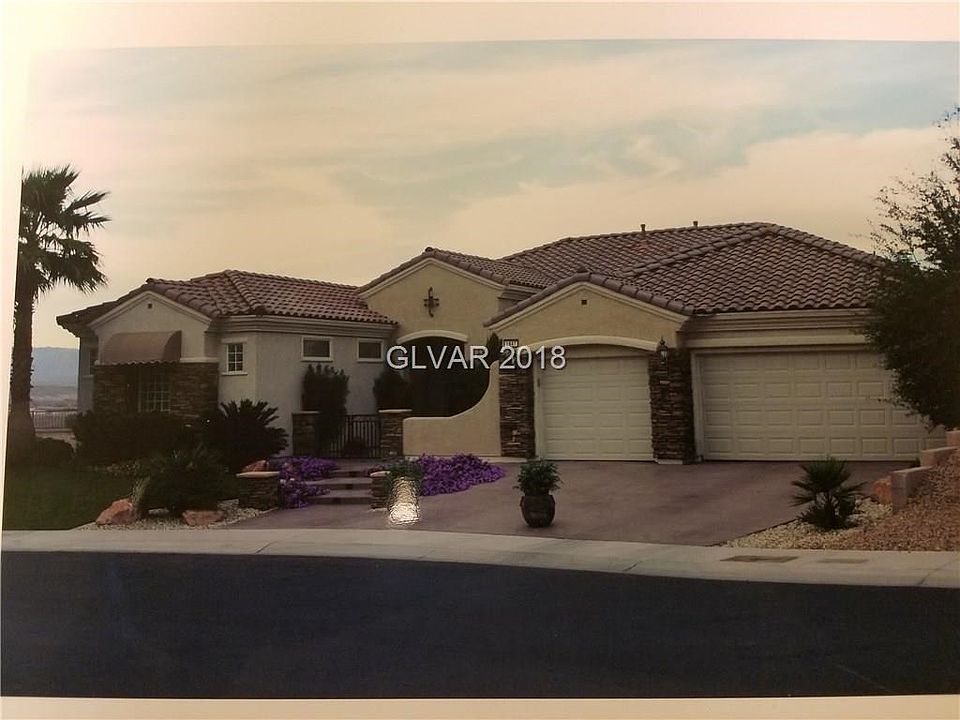 1st image of 1647 Sebring Hills Dr