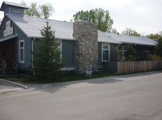 59 N Lobban Ave, Buffalo, WY 82834