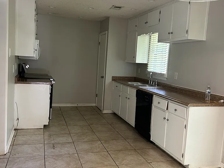 8445 Hiram Acworth Hwy — Photo 2