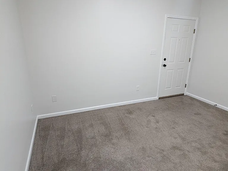 1425 College Heights Rd #205 — Photo 41