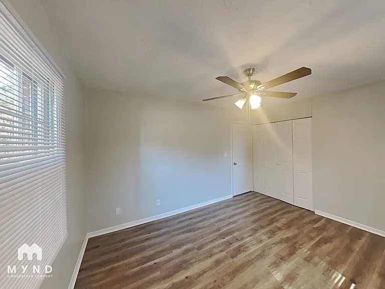 3672 Stanford Cir — Photo 8
