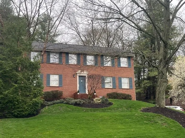 461 Manordale Rd, Pittsburgh, PA 15241