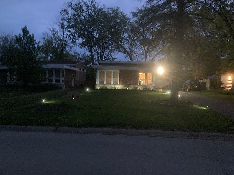 1st image of 814 Leamington Ave