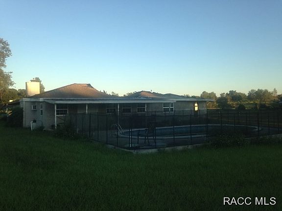4th image of 9734 S Buckskin Ave