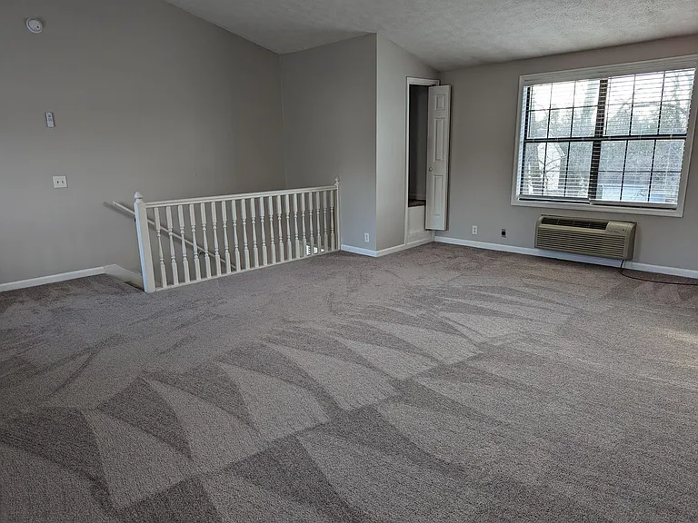 22x22 Rec-room above Garage